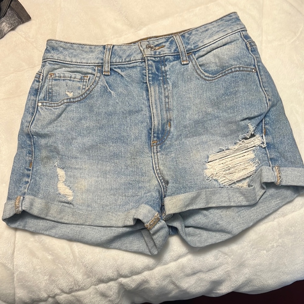 Guess jean shorts high rise size 27